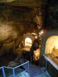 La grotta di San Michele, a Minervino Murge, è uno dei numerosi ipogei carsici dedicati al culto cattolico