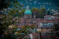 Gassino torinese con la caratteristica cupola della Chiesa dello Spirito Santo (fonte: www.giornalelavoce.it).