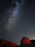 La Via Lattea e la galassia di Andromeda riprese sopra l'Osservatorio Astronomico valdostano. Credit: Andrea Vanoni per la FCF