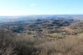Veduta su Bienca e sui Colli d'Ivrea. Al margine destro è il Lago Pistono.